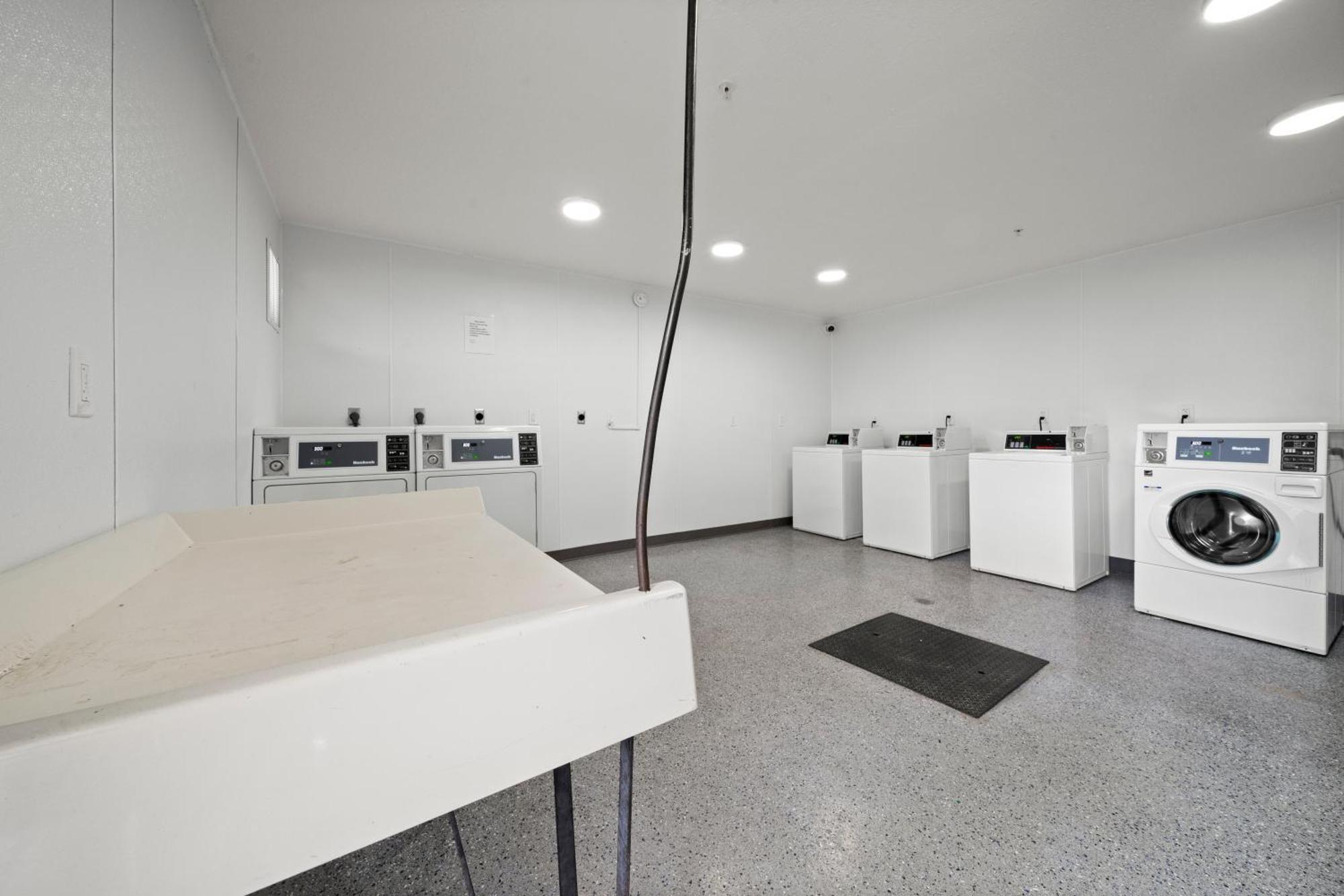 Efficiency Lodge 哥伦布 外观 照片
